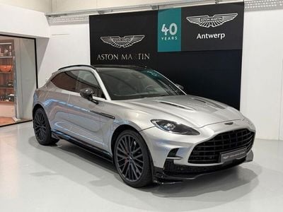Aston Martin DBX 707
