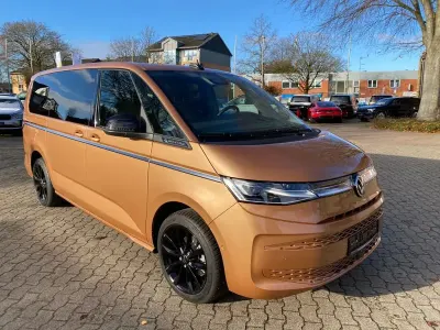 Ny VW T7 Style 150 HK (110 kW) 2025 Brun Van