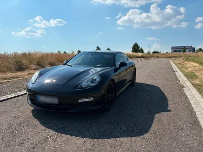 Gebraucht Porsche Panamera 4S 400 PS (294 kW) 2011 Schwarz Kleinwagen