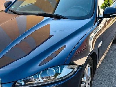 Gebraucht Jaguar XF Sportbrake 200 PS (147 kW) 2014 Blau Kombi