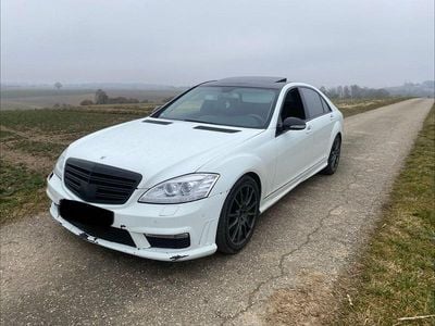 Gebraucht Mercedes S500L AMG 387 PS (284 kW) 2007 Weiß Limousine