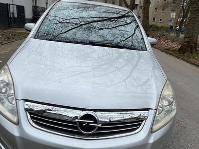 Gebraucht Opel Zafira 93 PS (68 kW) 2009 Silber Van / Kleinbus