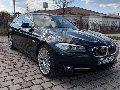 Usata BMW 525 204 CV (150 kW) 2011 Blu Station wagon