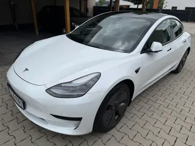 Käytetty Tesla Model 3 RWD 208 kW (283 HP) 2023 Valkoinen Sedan