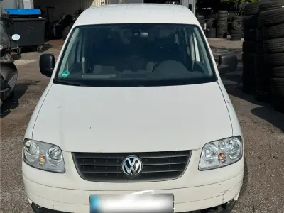 Gebraucht VW Caddy 105 PS (77 kW) 2010 Weiß Van / Kleinbus
