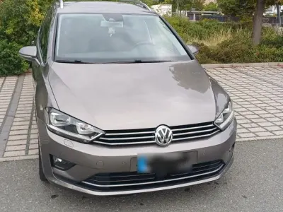 Gebraucht VW Golf Sportsvan Highline 150 PS (110 kW) 2015 Grau Van / Kleinbus