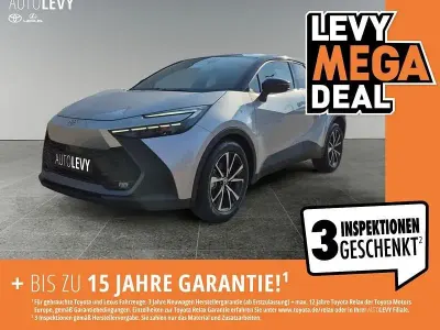 Neu Toyota C-HR Team 140 PS (102 kW) 2025 Weiß SUV