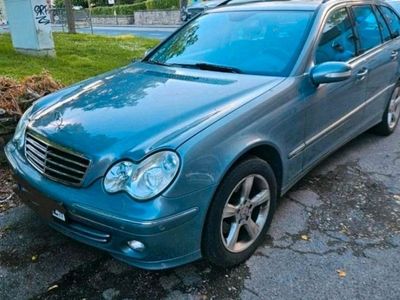 Mercedes C230