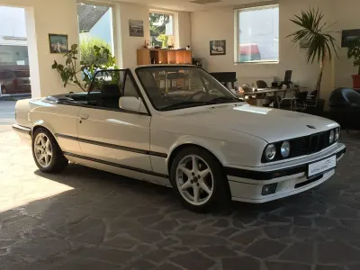 Gebraucht BMW 320 Cabriolet Basis 129 PS (94 kW) 1990 Weiß Cabrio
