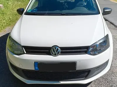 Gebraucht VW Polo Black Edition 60 PS (44 kW) 2012 Weiß Kleinwagen