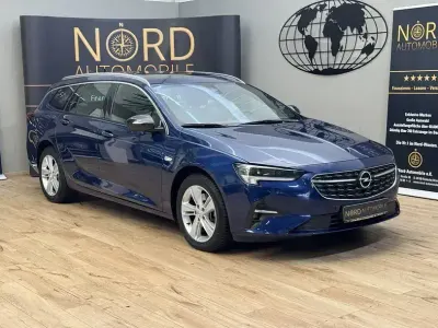 Gebraucht Opel Insignia Elegance 174 PS (127 kW) 2022 Nauticblau metallic (metallic) Kombi