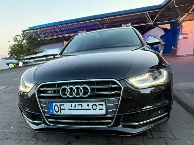 Gebraucht Audi S4 Performance 333 PS (244 kW) 2013 Schwarz Kombi