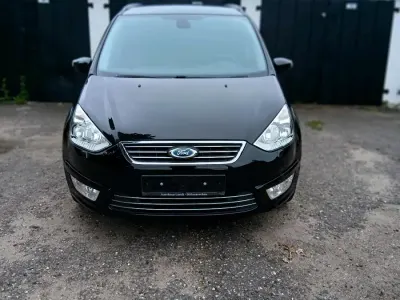 Gebraucht Ford Galaxy 163 PS (119 kW) 2014 Schwarz Van / Kleinbus