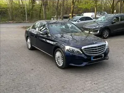 Usata Mercedes C250 Exclusive 204 CV (150 kW) 2015 Blu Berlina