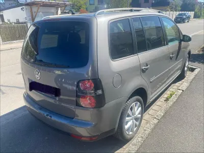 Gebraucht VW Touran 140 PS (102 kW) 2009 Grau Van / Kleinbus