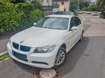 Gebraucht BMW 318 129 PS (94 kW) 2006 Weiß Limousine