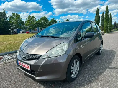 Gebraucht Honda Jazz S 90 PS (66 kW) 2012 Braun Kleinwagen