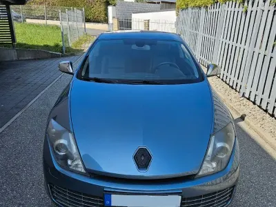 Gebraucht Renault Laguna Coupé GT 178 PS (130 kW) 2009 Blau Coupé