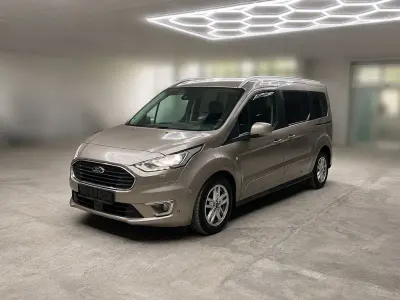 Gebraucht Ford Grand Tourneo Connect Titanium 120 PS (88 kW) 2019 Silber Van / Kleinbus