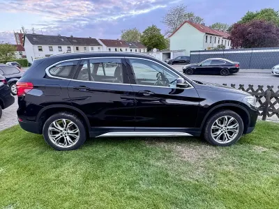 Używany BMW X1 150 KM (110 kW) 2017 Czarny SUV