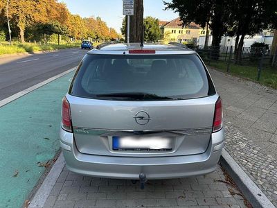 Gebraucht Opel Astra 105 PS (77 kW) 2005 Silber Kombi