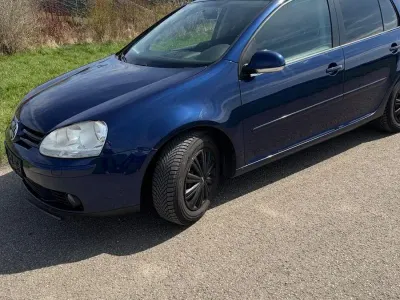 Usata VW Golf V Edition 102 CV (75 kW) 2007 Blu Berlina