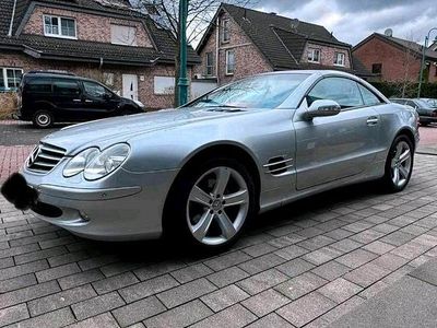Usata Mercedes SL350 245 CV (180 kW) 2003 Argento Cabrio