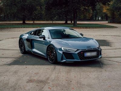 Begagnad Audi R8 Coupé Sport 540 HK (397 kW) 2021 Grå Sportkupé