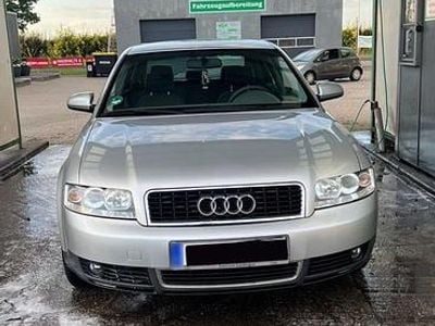 Gebraucht Audi A4 131 PS (96 kW) 2001 Silber Limousine