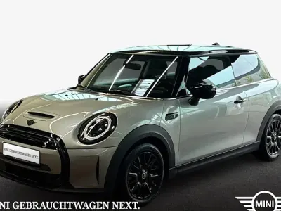 Gebraucht Mini Cooper SE Classic 135 kW (184 PS) 2023 Silber Kleinwagen