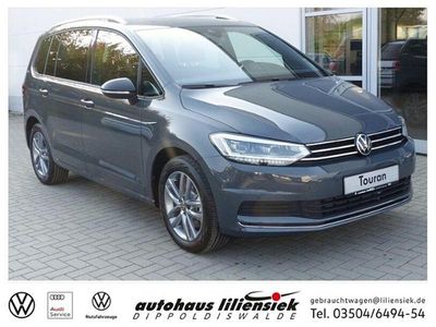 Grau Gebraucht 2024 VW Touran Goal Van / Kleinbus | 39.980 € (Teuer)