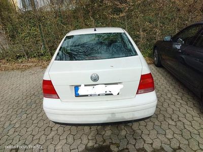 Gebraucht VW Bora 105 PS (77 kW) 1999 Weiß Limousine