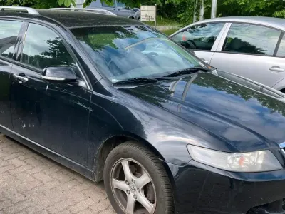 Gebraucht Honda Accord 155 PS (114 kW) 2006 Schwarz Kombi