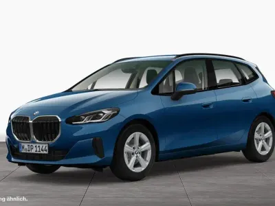 Gebraucht BMW 220 Active Tourer 156 PS (114 kW) 2025 Phytonicblau Van / Kleinbus