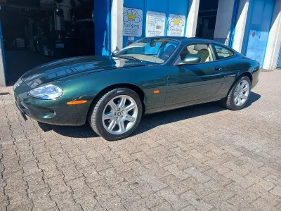 Gebraucht Jaguar XK8 284 PS (208 kW) 1998 Grün Coupé