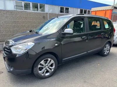 Gebraucht Dacia Dokker Ambiance 116 PS (85 kW) 2015 Schwarz Van / Kleinbus