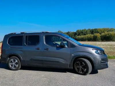 Gebraucht Peugeot Rifter 110 PS (80 kW) 2019 Grau Van / Kleinbus
