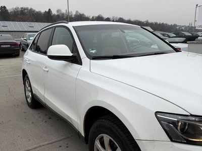 Weiß Gebraucht 2011 Audi Q5 SUV | 5.000 € (Guter Preis)