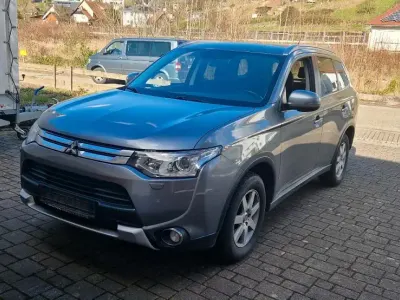 Begagnad Mitsubishi Outlander