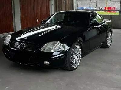Gebraucht Mercedes SLK230 197 PS (144 kW) 2001 Schwarz Cabrio