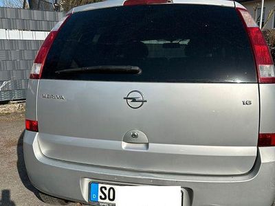 Gebraucht Opel Meriva 101 PS (74 kW) 2006 Silber Van / Kleinbus