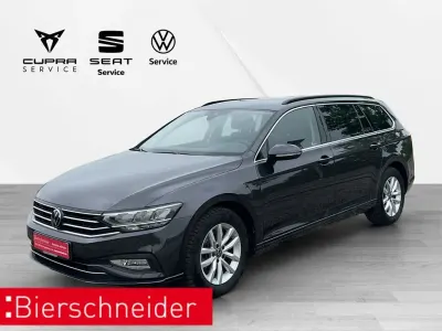 Gebraucht VW Passat Business 150 PS (110 kW) 2023 Grau Kombi
