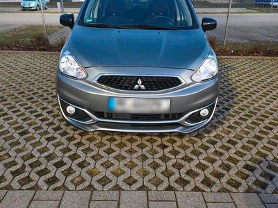 Gebraucht Mitsubishi Space Star 80 PS (58 kW) 2020 Grau Kleinwagen