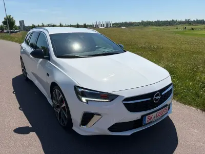 Gebraucht Opel Insignia 230 PS (169 kW) 2021 Weiß Kombi