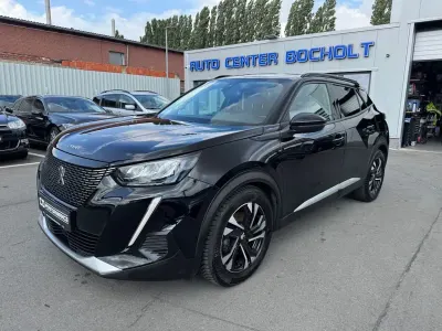 Gebraucht Peugeot 2008 Active 131 PS (96 kW) 2021 Schwarz SUV