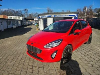 Gebraucht Ford Fiesta Titanium 86 PS (63 kW) 2019 Race red Kleinwagen
