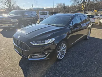 Używany Ford Mondeo Vignale 211 KM (155 kW) 2016 Czarny Kombi