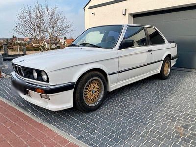Gebraucht BMW 325 Sport Line 171 PS (125 kW) 1986 Weiß Coupé