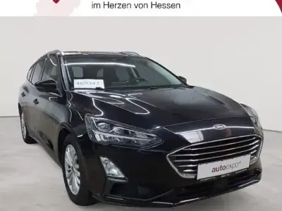 Gebraucht Ford Focus Titanium 150 PS (110 kW) 2020 Schwarz Limousine