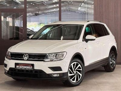 Gebraucht VW Tiguan Sound 150 PS (110 kW) 2017 Deep black perleffekt SUV